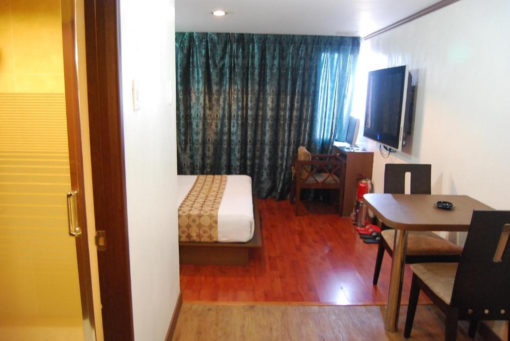 Dg Grami Hotel Paranaque City Quarto foto